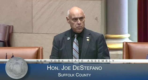 Assemblyman Joe DeStefano introduces resolution for Public Safety Telecommunicators Week