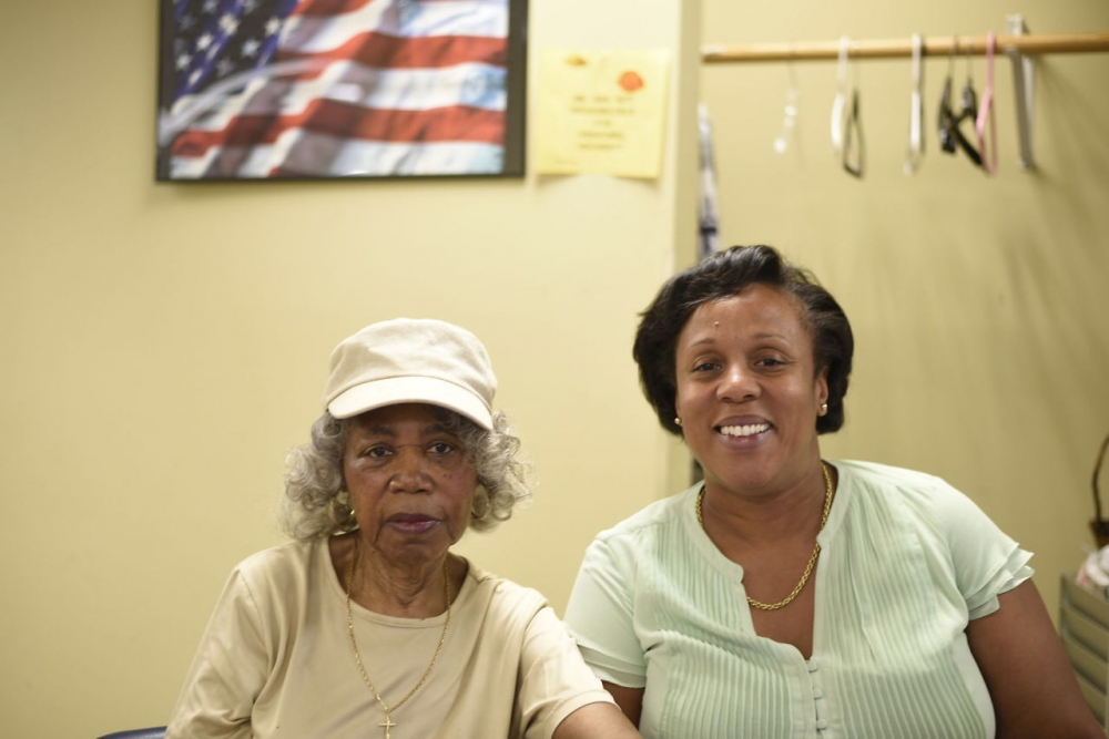 Assemblywoman Hyndman visiting seniors at Rosedale SNAP Senior Center