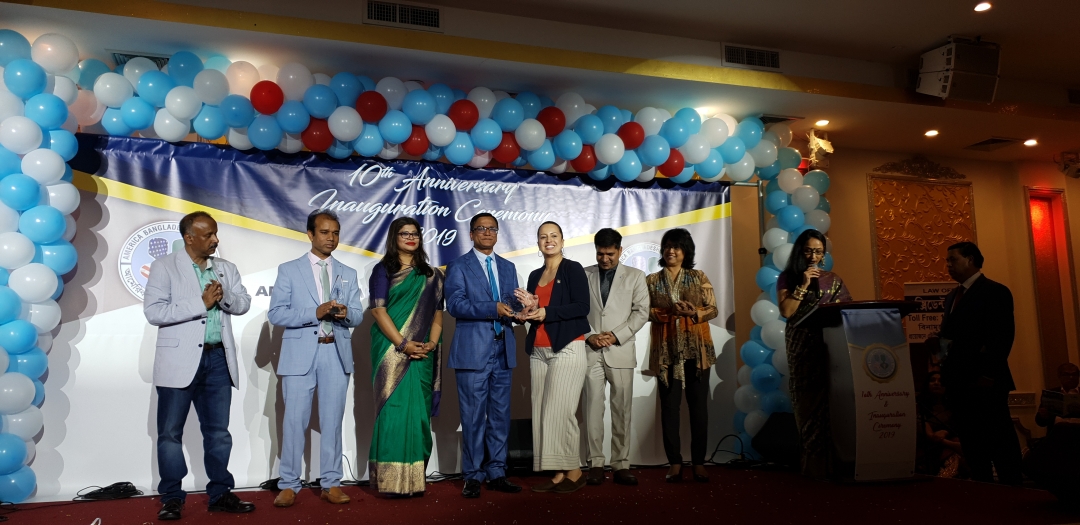 Assemblywoman Cruz attends South Asian Business Owners Celebration.