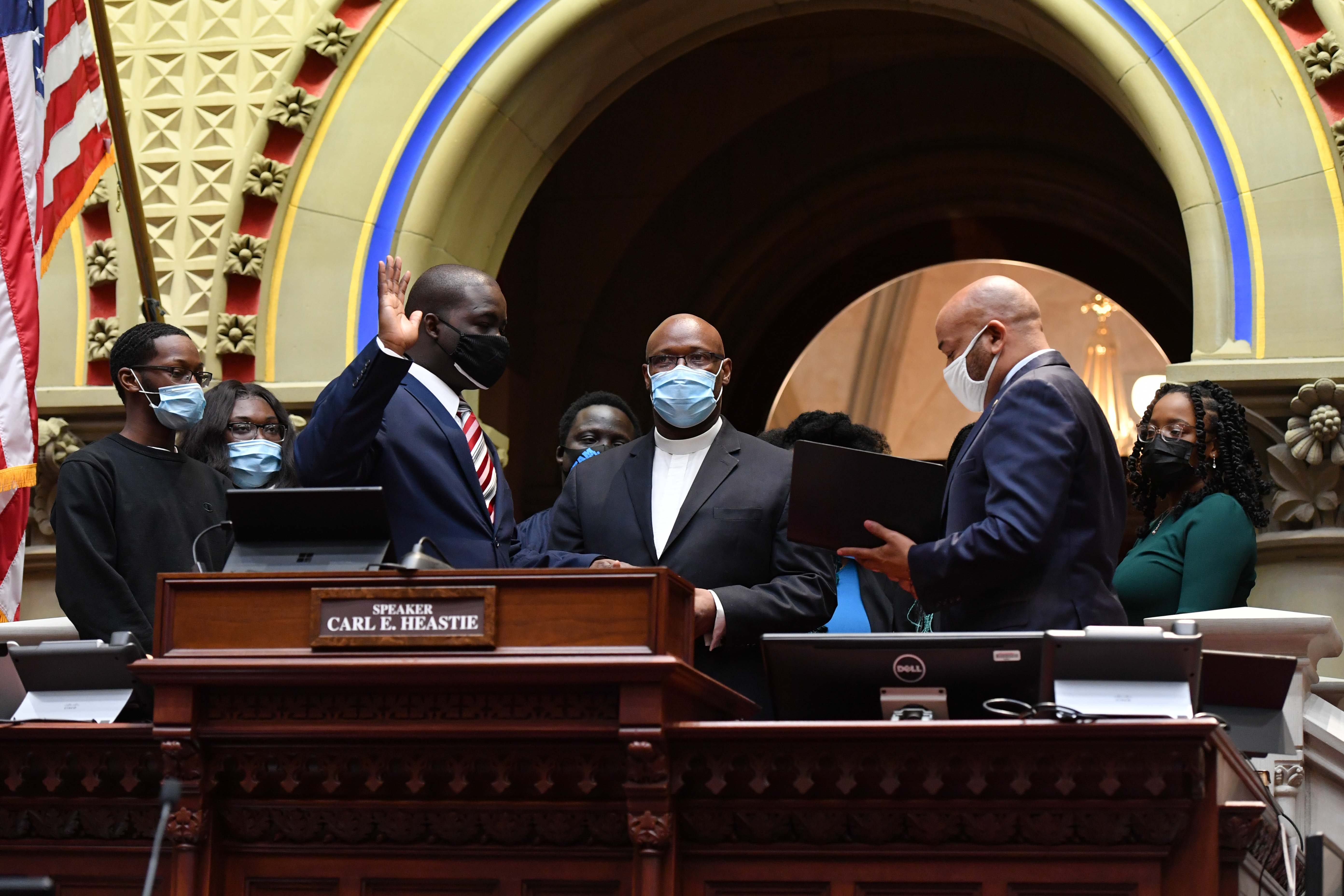 Speaker Carl Heastie swears in new Assemblymember Khaleel M. Anderson to represent the 31st AD
