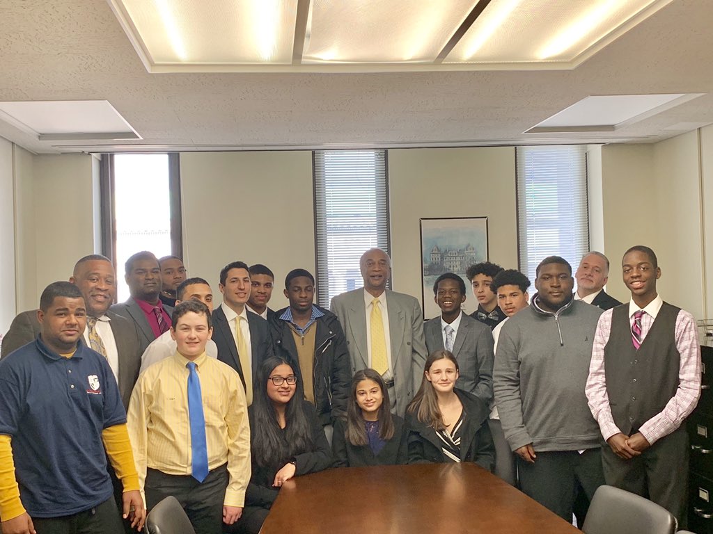 Assemblyman J. Gary Pretlow met with Yonkers Parent Teacher Association (PTA) in Albany, New York.