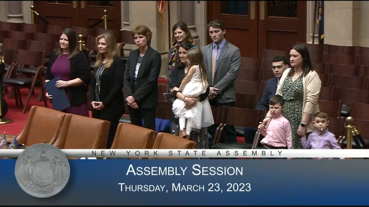 Beagle School Students Visit the Assembly