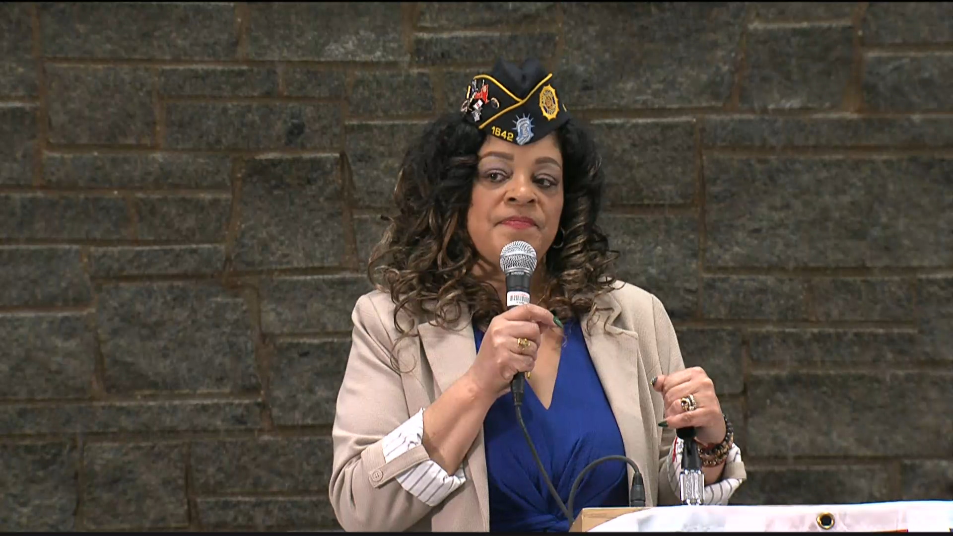 Hunter Hosts Women Veterans