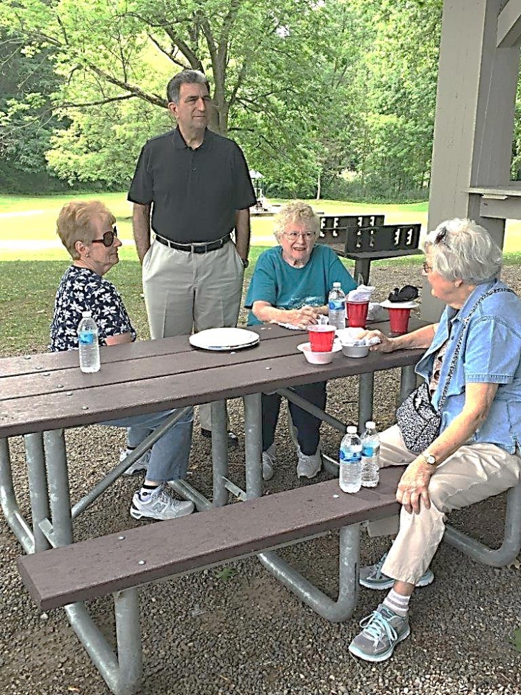 Assemblyman Magnarelli attended the Central New York Retired Public Employees picnic at Longbranch Park.